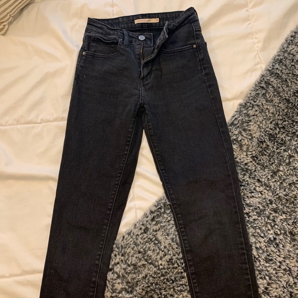 BLACK Levi’s 🖤